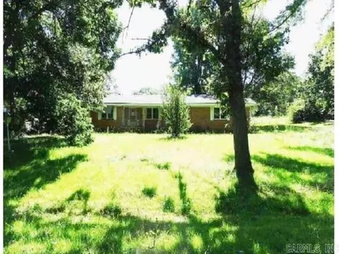 1105 Washington St, Waldron, AR 72958 photo 1