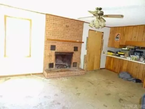 1105 Washington St, Waldron, AR 72958 photo 4