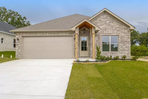 2513 Kara Ln, Bryant, AR 72019 photo 1