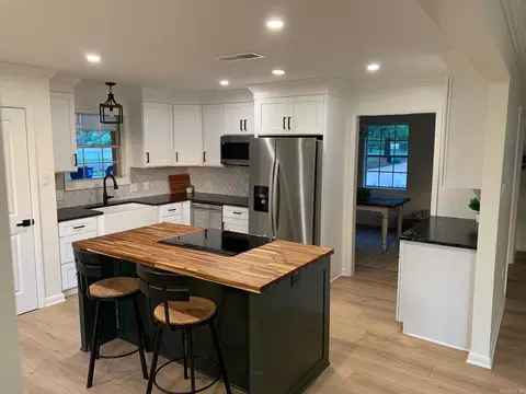 650 E German Ln, Conway, AR 72032 photo 7