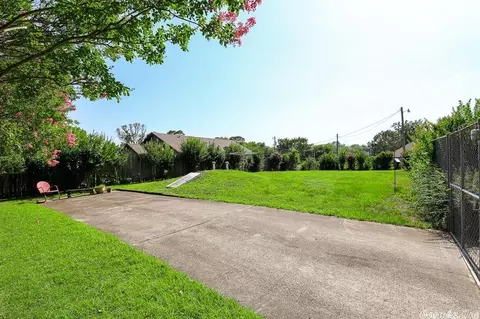 405 E Maple, Benton, AR 72015 photo 34