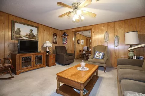 405 E Maple, Benton, AR 72015 photo 6