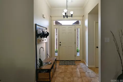 5366 Buckingham Pl, Bryant, AR 72022 photo 2