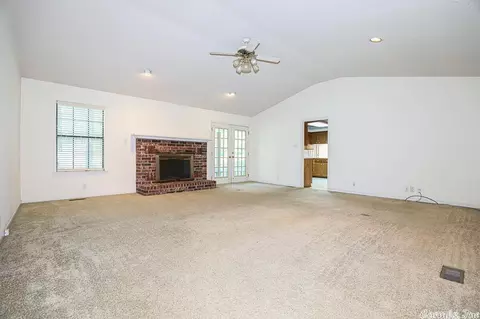 2804 Janet Dr, Benton, AR 72015 photo 8