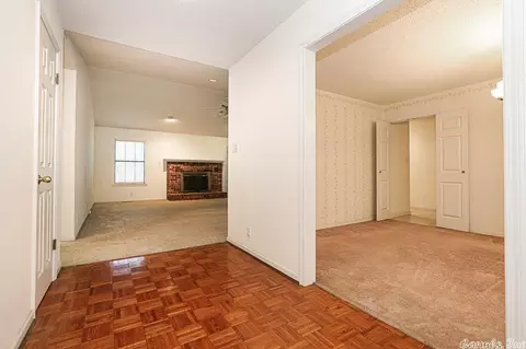 2804 Janet Dr, Benton, AR 72015 photo 6