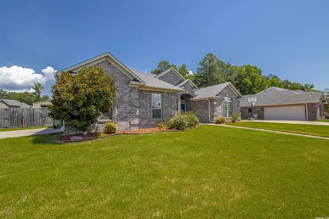 400 Grant Dr, Bryant, AR 72022 photo 3