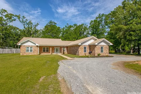 4116 Ryburn Rd, Pine Bluff, AR 71603 photo 2