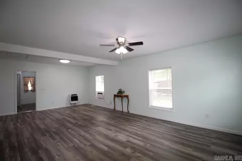 514 W Center St, Beebe, AR 72012 photo 7