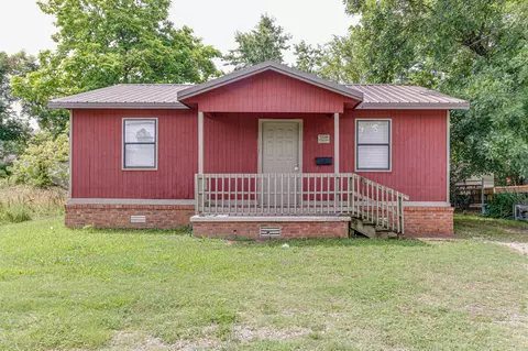 708 E Court St, Paragould, AR 72450 photo 1