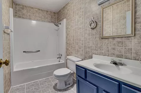 708 E Court St, Paragould, AR 72450 photo 6