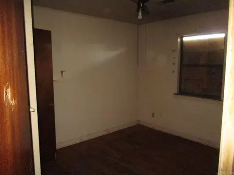 206 E Spring St, Ola, AR 72853 photo 5