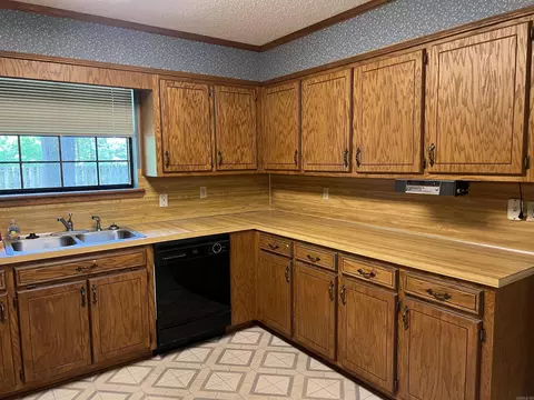 7005 Deer Run E, Pine Bluff, AR 71603 photo 4