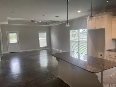 1550 Cherry Bark Dr, Conway, AR 72034 photo 4