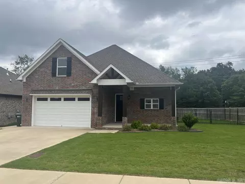 1550 Cherry Bark Dr, Conway, AR 72034 photo 1