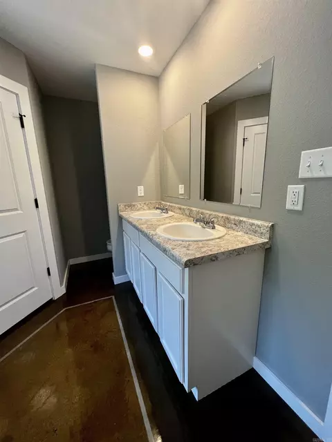 232 Iris St, Haskell, AR 72015 photo 18