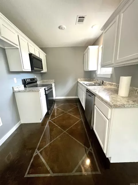232 Iris St, Haskell, AR 72015 photo 11