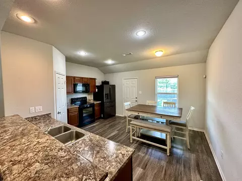 6437 Amalie Dr, Alexander, AR 72002 photo 5