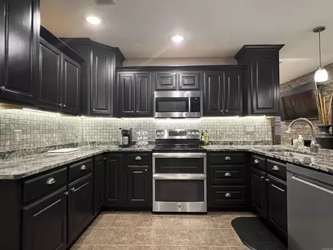 449 Fox Run, Trumann, AR 72472 photo 8