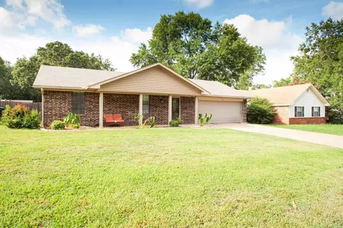 10 Rosemount Dr, Conway, AR 72034 photo 2