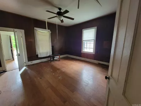 1408 S Texas, Pine Bluff, AR 71603 photo 2