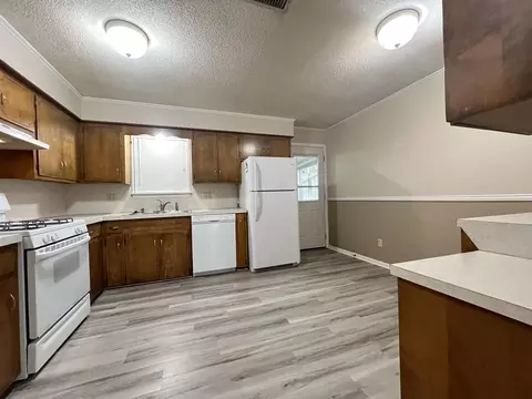 100 Harold, Jacksonville, AR 72076 photo 8