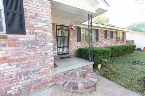 100 Harold, Jacksonville, AR 72076 photo 3
