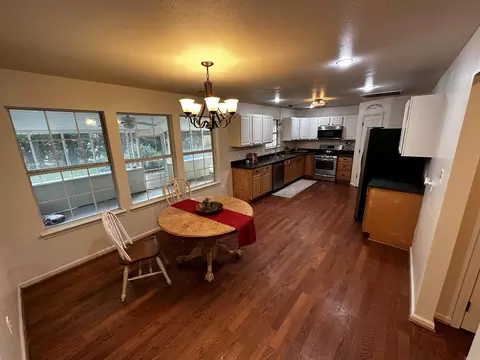 2736 Beechnut Dr, Pine Bluff, AR 71603 photo 4
