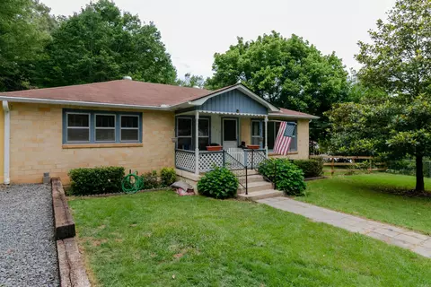 254 Pine St, Clinton, AR 72031 photo 2