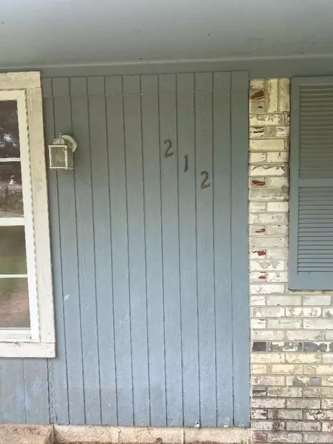 212 Devine St, Tuckerman, AR 72473 photo 4