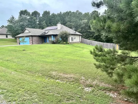 615 Joseph, Alexander, AR 72202 photo 2