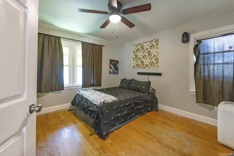 305 W Pine St, Benton, AR 72015 photo 11