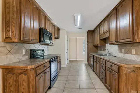1920 Clarks Dr, Conway, AR 72034 photo 14