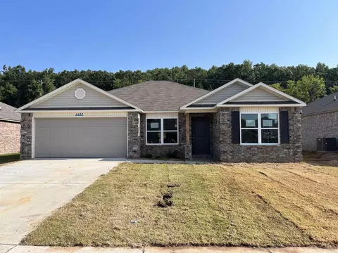 1005 Rockwell Dr, Conway, AR 72032 photo 1