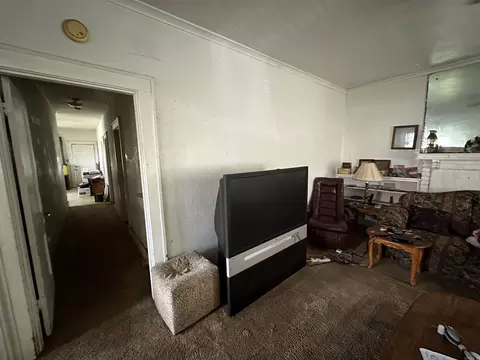 1605 S Poplar St, Pine Bluff, AR 71603 photo 4