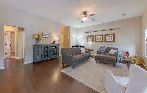 306 Pleasant Elm Dr, Benton, AR 72015 photo 8