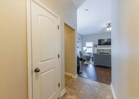 306 Pleasant Elm Dr, Benton, AR 72015 photo 3