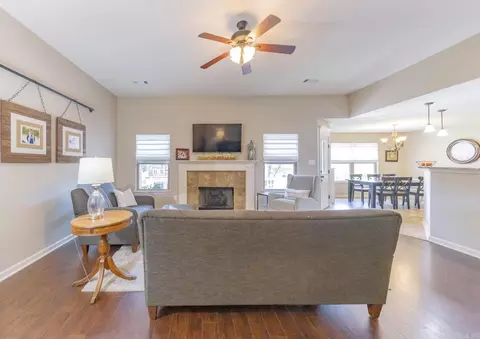 306 Pleasant Elm Dr, Benton, AR 72015 photo 5
