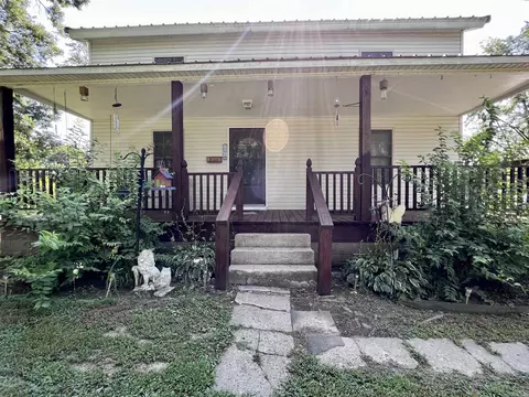 Exterior - 211 Mcnabb, Rector, AR 72461 photo 2 of 10