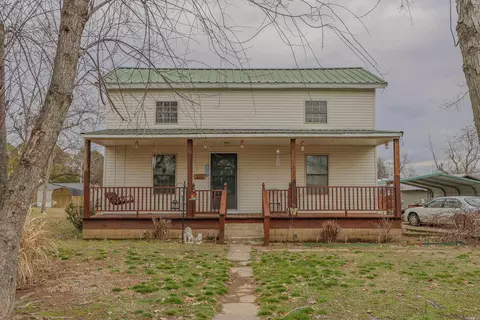 Exterior - 211 Mcnabb, Rector, AR 72461 photo 7 of 10