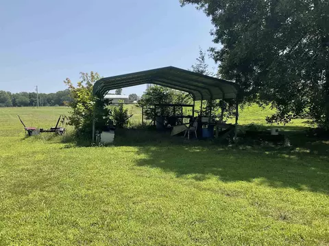 150 Central, Concord, AR 72523 photo 9