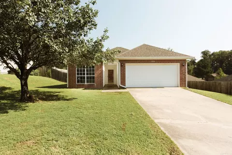 1324 Hickory Crest Dr, Benton, AR 72015 photo 1
