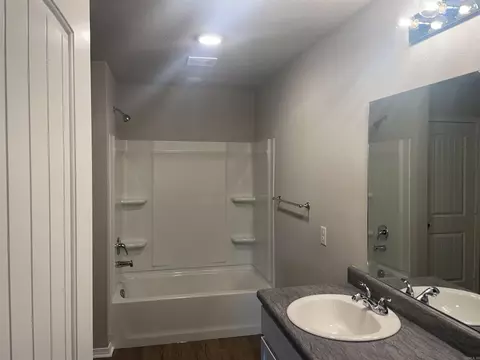 206 Sofia Dr, Maumelle, AR 72113 photo 5