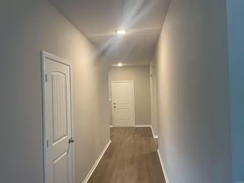 206 Sofia Dr, Maumelle, AR 72113 photo 8