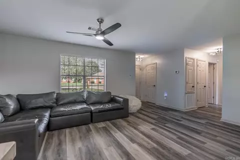 2155 Cedar Oaks, Conway, AR 72032 photo 2