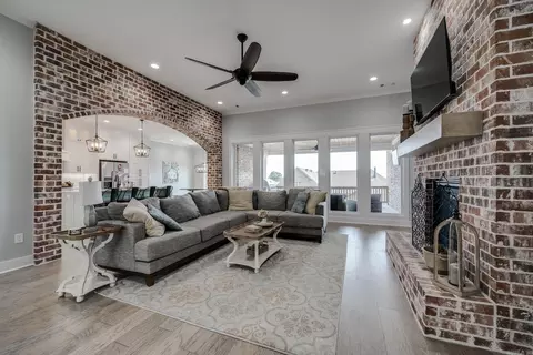 3805 Leather Leaf Dr, Conway, AR 72034 photo 2