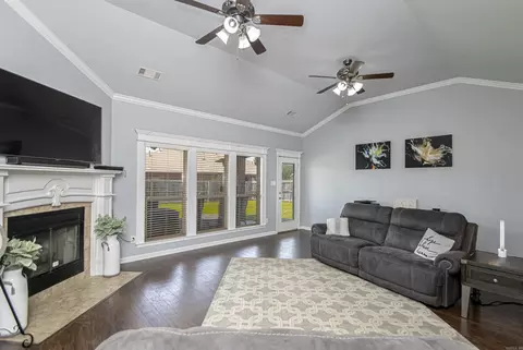4001 Edgewater Dr, Benton, AR 72019 photo 4