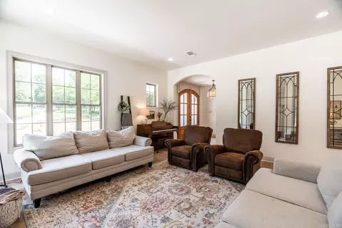 190 Round Mountain Rd, Conway, AR 72034 photo 5