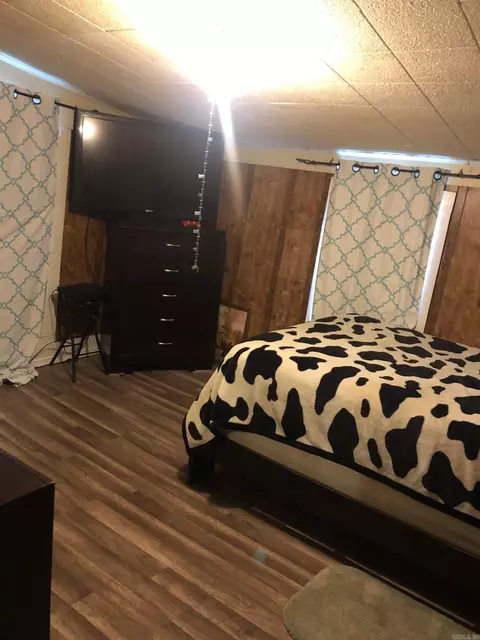 914 E Heynecker, De Queen, AR 71832 photo 9