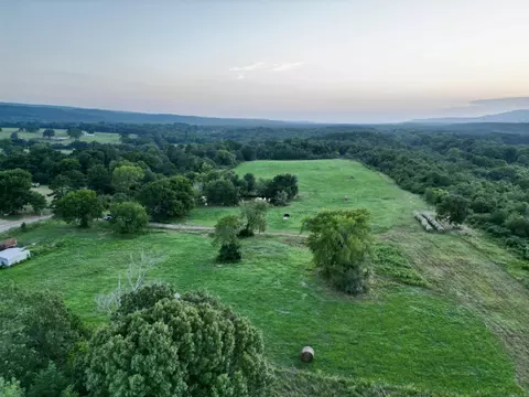 21287 Weeks Rd, Waldron, AR 72958 photo 5