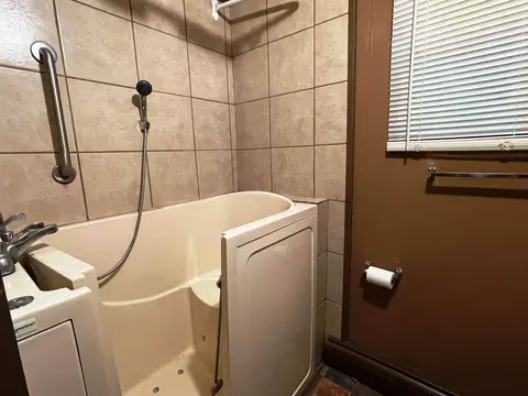 85 N Circle Dr, Ash Flat, AR 72513 photo 13